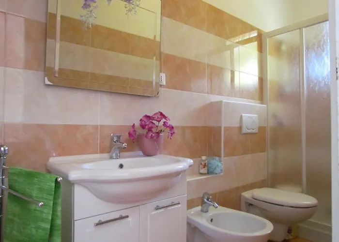 With Garden And Place Villa *